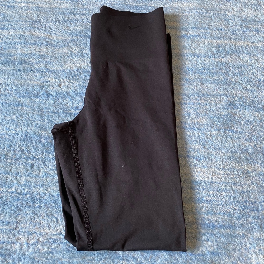 Nike dri fit leggings